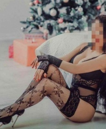 Живу в Москве и готова превратить вечер в незабываемое приключение. Моя улыбка и сексуальность согреют тебя в любое время года. У меня есть множество услуг, чтобы удовлетворить твои самые сокровенные желания. Люблю экспериментировать, так что дай волю своим фантазиям, а я сделаю все возможное, чтобы они сбылись. У меня много положительных отзывов и готова поделиться с тобой моими фото, чтобы ты увидел, что тебя ждет. Не жди, позвони мне прямо сейчас и дай себе незабываемое удовольствие! 🔥💫 Татьяна